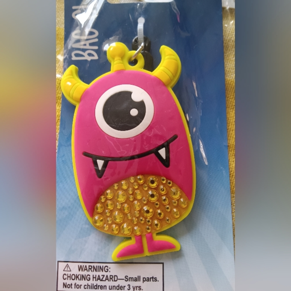 6 Assorted Keyring Characters - Picture 4 of 7